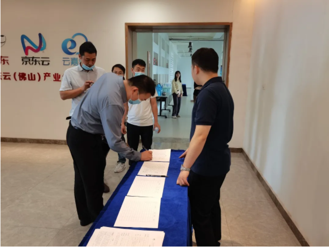 1620268307065061279.png 11.png